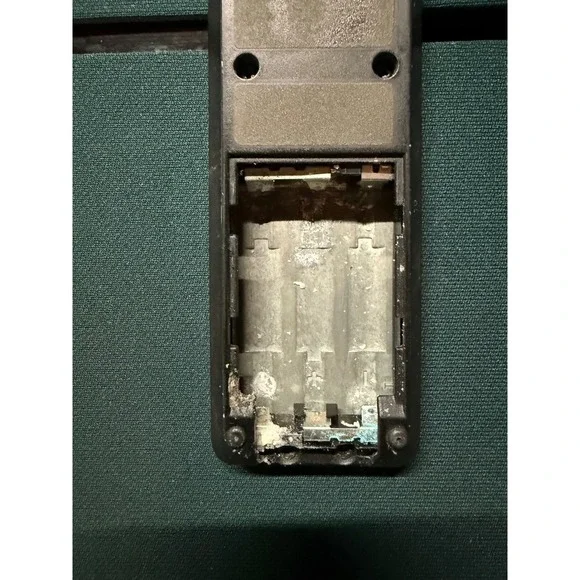 Bang & Olufsen Beosound 2000 Stereo OS Gothic Green CD Cassette AM/FM Remote - Picture 3 of 10